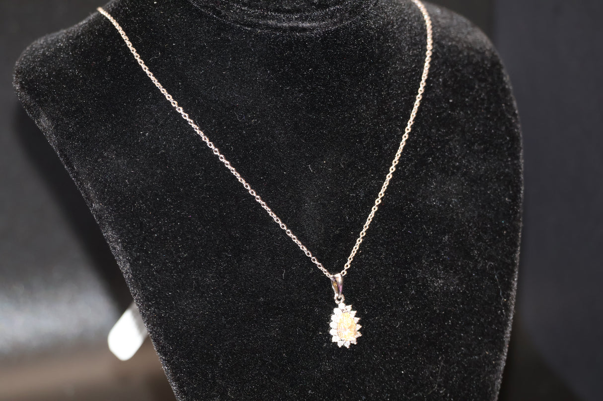 Yellow Moissanite / Moissanite 1ctw