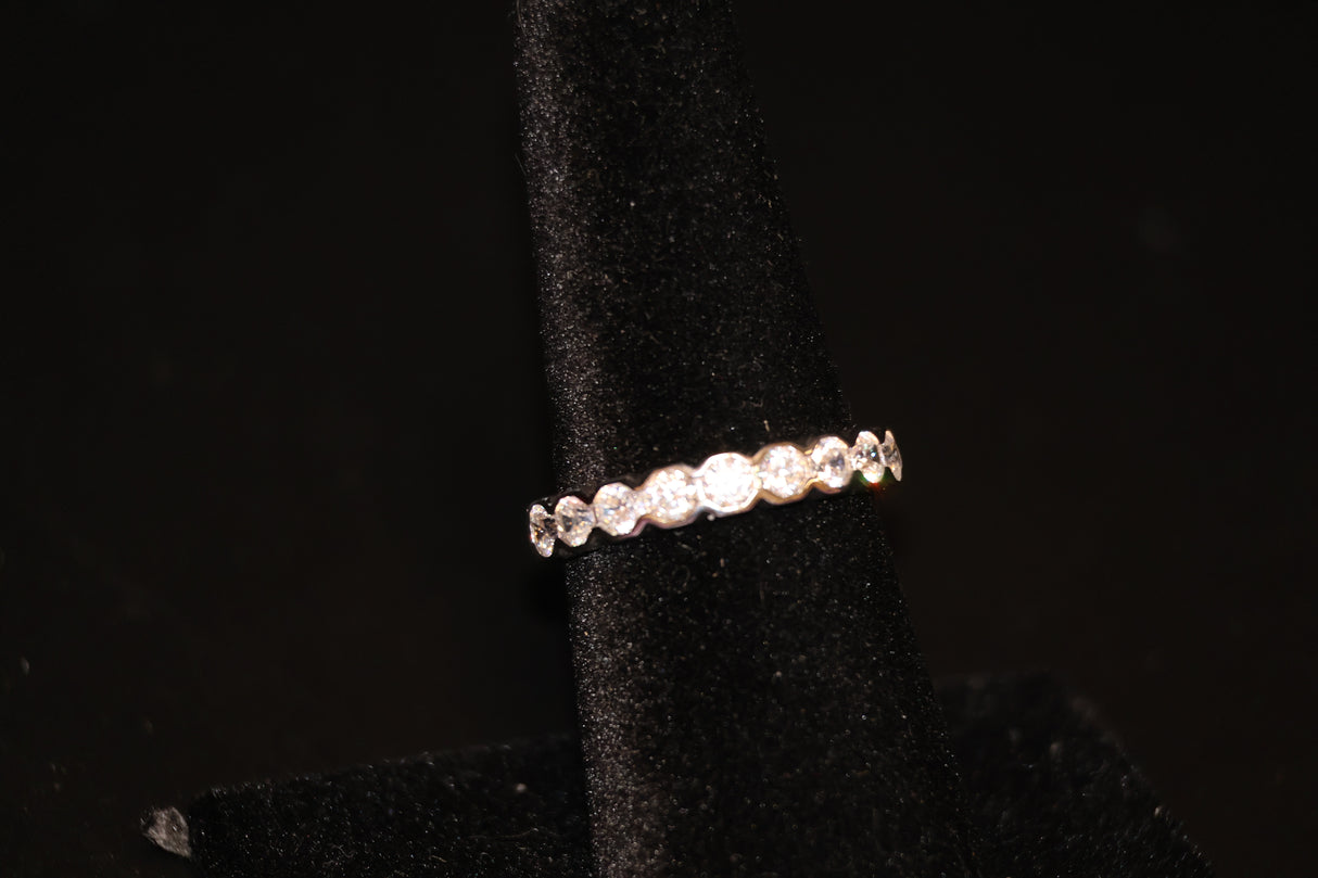 White Cubic Zirconia Platinum over Sterling Silver Ring Size 7